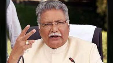 Actor vikram gokhales health deteriorated and admitted in hospital Pune