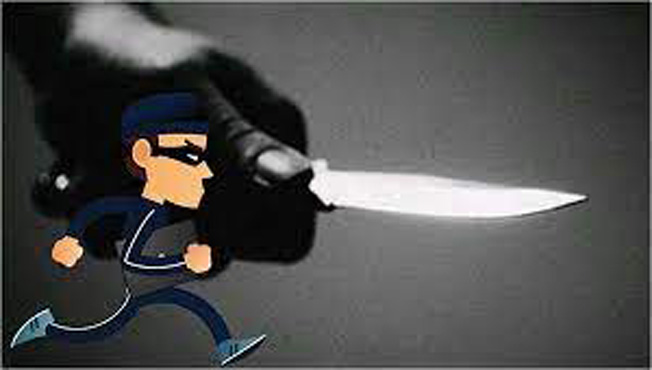 , चाकूचा धाक दाखवून चोरी www.pudhari.news