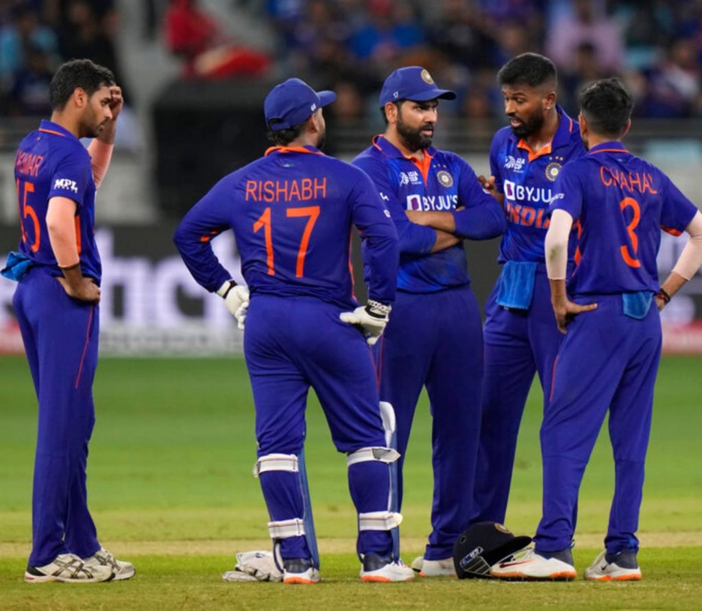 IND vs AUS T20 : ऑस्ट्रेलियाविरुद्धच्या सामन्यात ‘हा’ खेळाडू बाहेर बसण्याची शक्यता