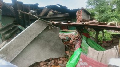 घर कोसळले, दाम्पत्य ठार,www.pudhari.news