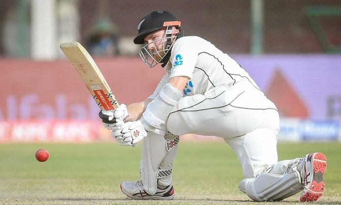 Kane Williamson : विल्यमसनने पाकिस्तानला रडवले, कराची कसोटीत झळकावले विक्रमी द्विशतक
