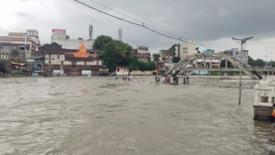 Alandite Bhakti Sopan bridge under water