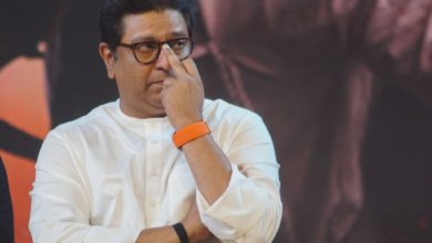 Raj thackeray criticized sharad pawar over NCP spilt in pune