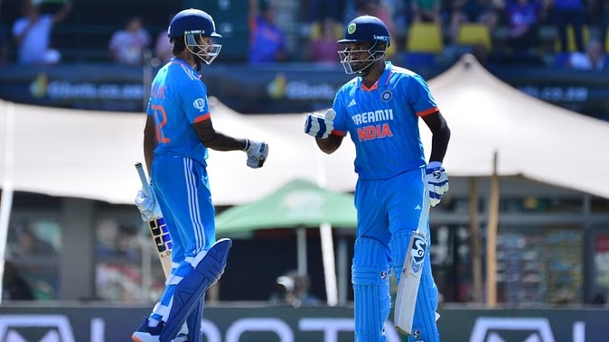 IND vs SA ODI : भारताचे द. आफ्रिकेला 297 धावांचे लक्ष्य