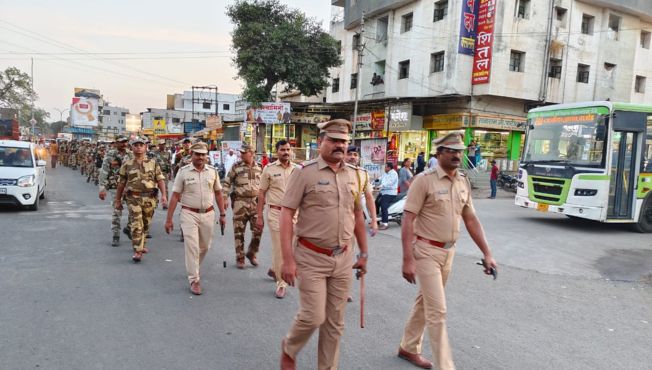 दिंडोरी पोलिसांचे संचलन, www.pudhari.news
